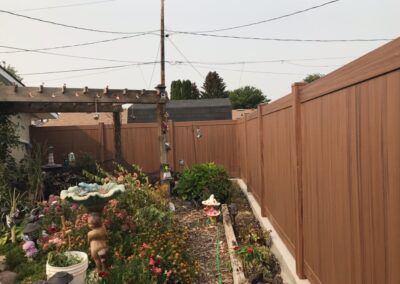 DLR vinyl fence privacy fence