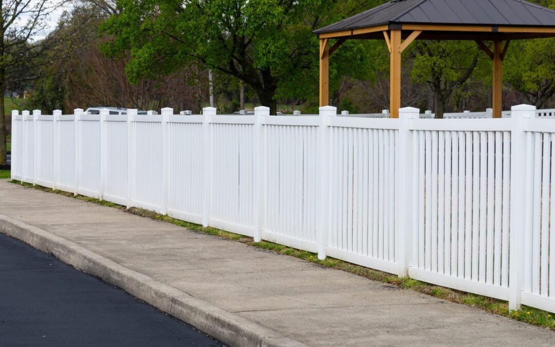 Find the Right Custom Fencing Supplier in Calgary